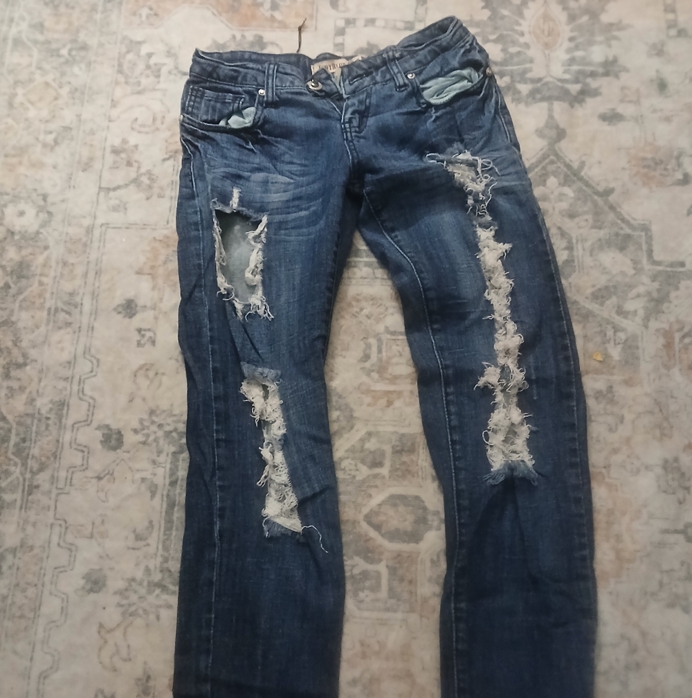 Judy Blue Distressed Dark Blue Boyfriend Jeans